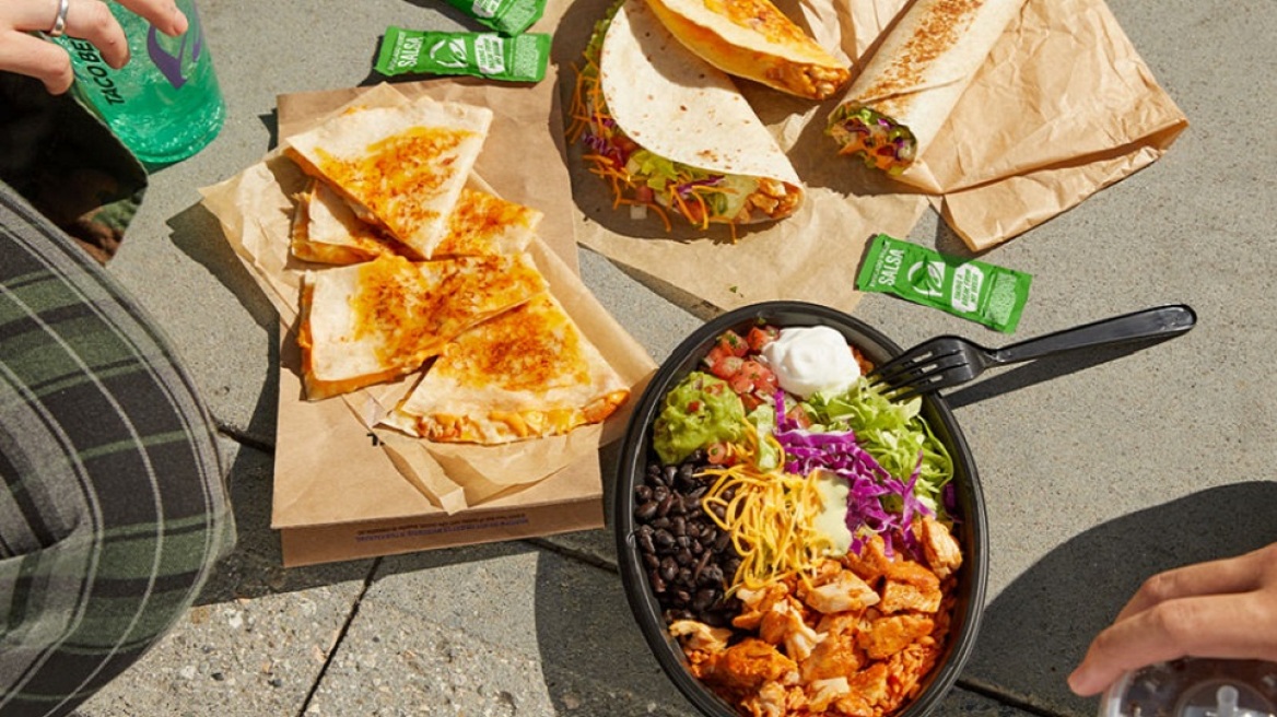 Taco Bell: Ποια είναι η αμερικανική αλυσίδα με τις τεράστιες ουρές στο Χαλάνδρι