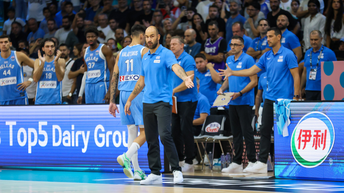 Ξέσπασμα Σπανούλη για τη διαιτησία: «Δεν γίνεται ο Ντόντσιτς να εκτελεί 22 βολές και ο Γιάννης να παρακαλάει για φάουλ»