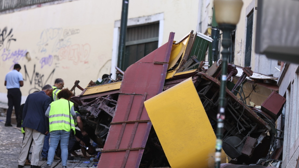 Καθυστέρησα στη δουλειά και δεν ήμουν στο τελεφερίκ που σκότωσε τη φίλη μου, λέει συγκλονισμένη κάτοικος της Λισαβόνας