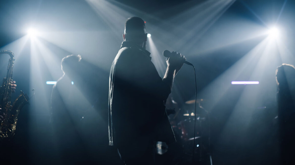 ΑΑΔΕ: Παγίδευσε γνωστό trapper, ο οποίος αγόρασε πολυτελή αυτοκίνητα και ρολόγια μέσω... μη κερδοσκοπικής 