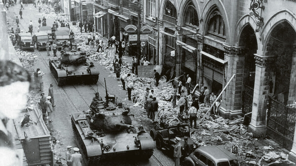 Σεπτεμβριανά, 70 χρόνια μετά: Ο ρόλος του Τούρκου πράκτορα που πυροδότησε τη σφαγή των Ελλήνων της Πόλης το 1955