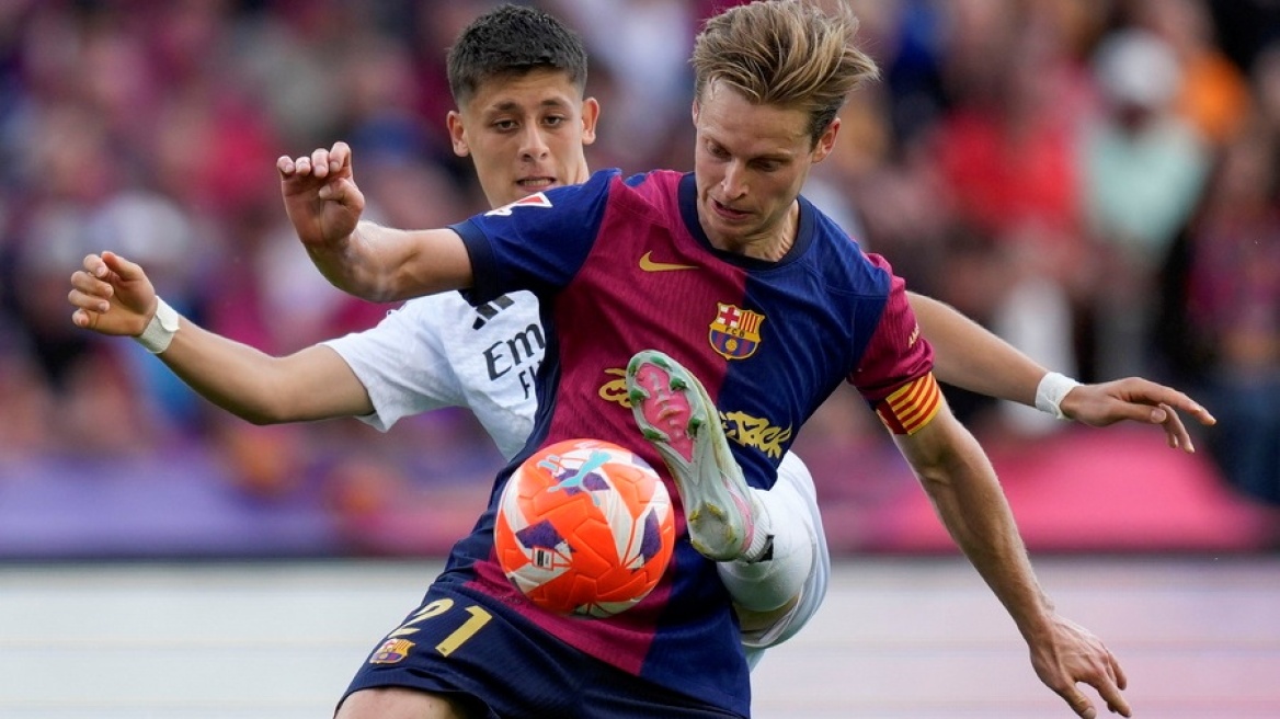 Ανησυχία στη Μπαρτσελόνα: Τραυματίστηκε ο Φρένκι ντε Γιονγκ
