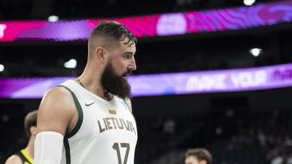 Βαλαντσιούνας για το Ελλάδα-Λιθουανία: «Δεν θα σας πω πώς θα σταματήσουμε τον Γιάννη»