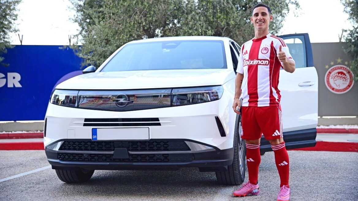 Τα νέα αστέρια του Ολυμπιακού οδηγούν Opel!