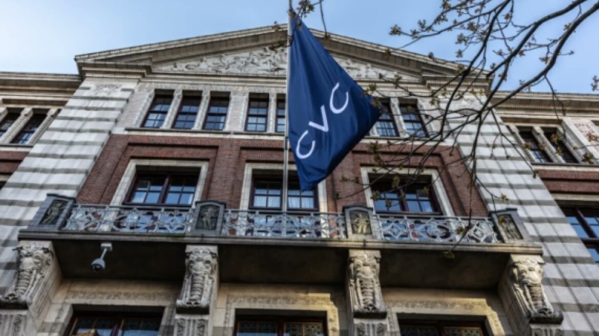 Η CVC Capital Partners μπαίνει στον AEX του Άμστερνταμ – Οι επενδύσεις της σε Vivartia, HHG, Εθνική Ασφαλιστική και Skroutz