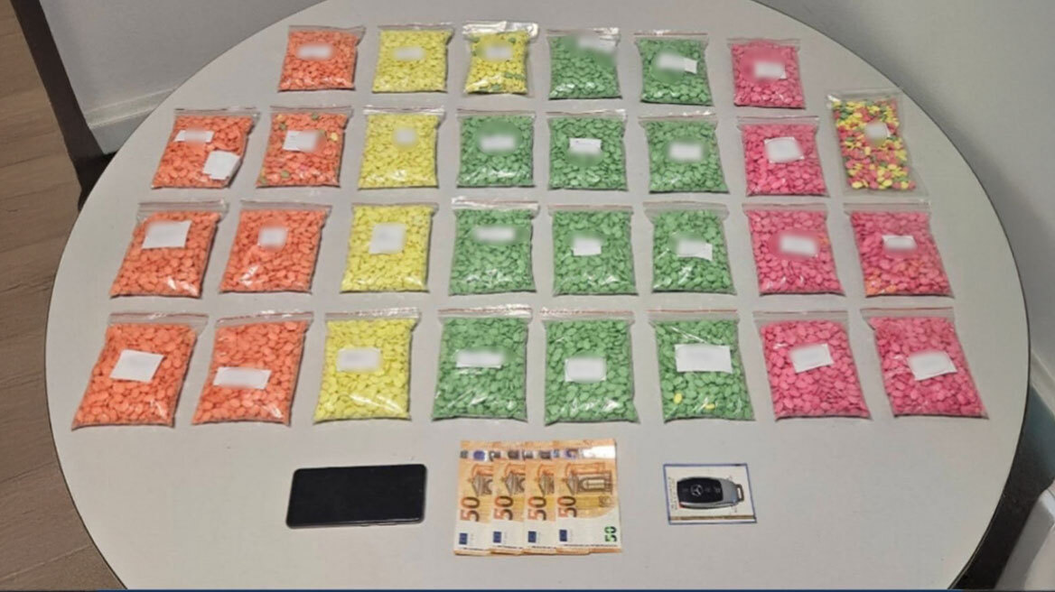 Θεσσαλονίκη: Συνελήφθη 55χρονος για διακίνηση ναρκωτικών - Είχε στην κατοχή του χιλιάδες χάπια Ecstasy