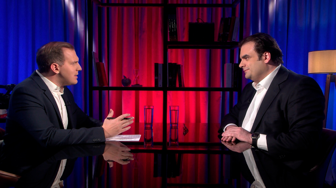 Πιερρακάκης στο protothema: Είναι η μεγαλύτερη μείωση φόρων που έχει γίνει ποτέ, στους μισθούς Ιανουαρίου θα φανούν οι αλλαγές