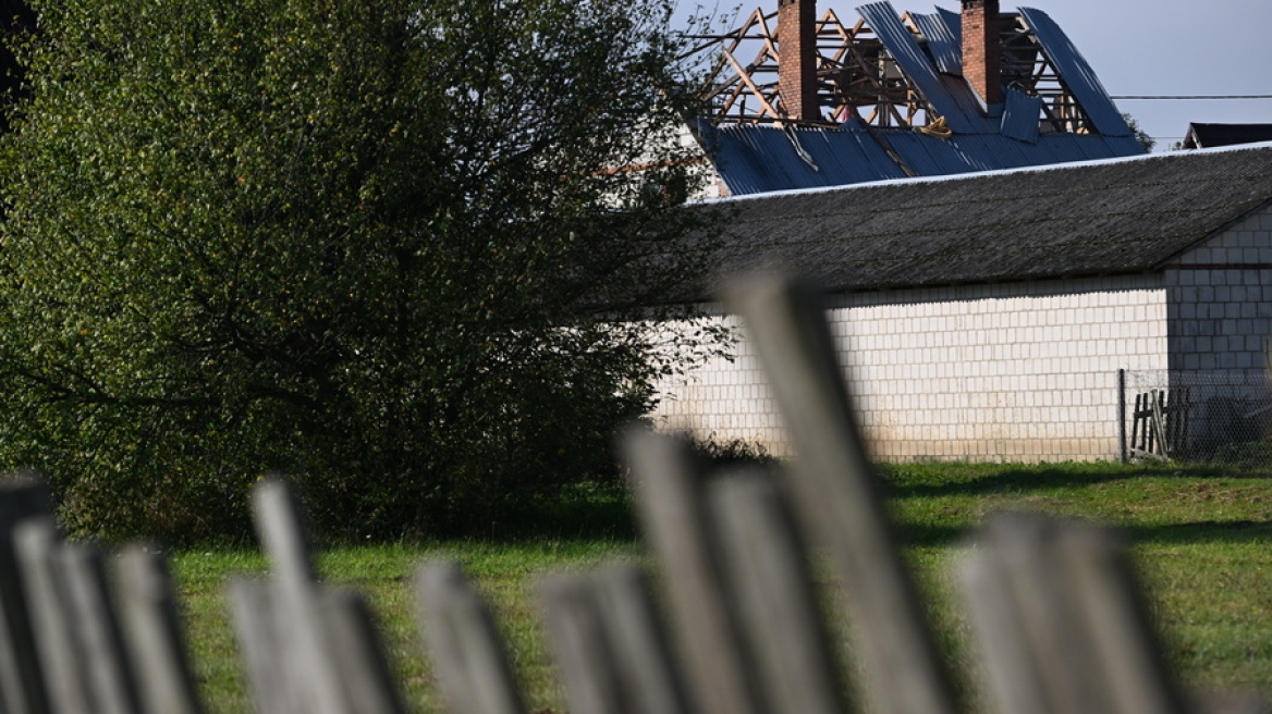 Πολωνία: Ζευγάρι έβλεπε στην τηλεόραση την είδηση για τα ρωσικά drones όταν ένα από αυτά έπεσε στο σπίτι του