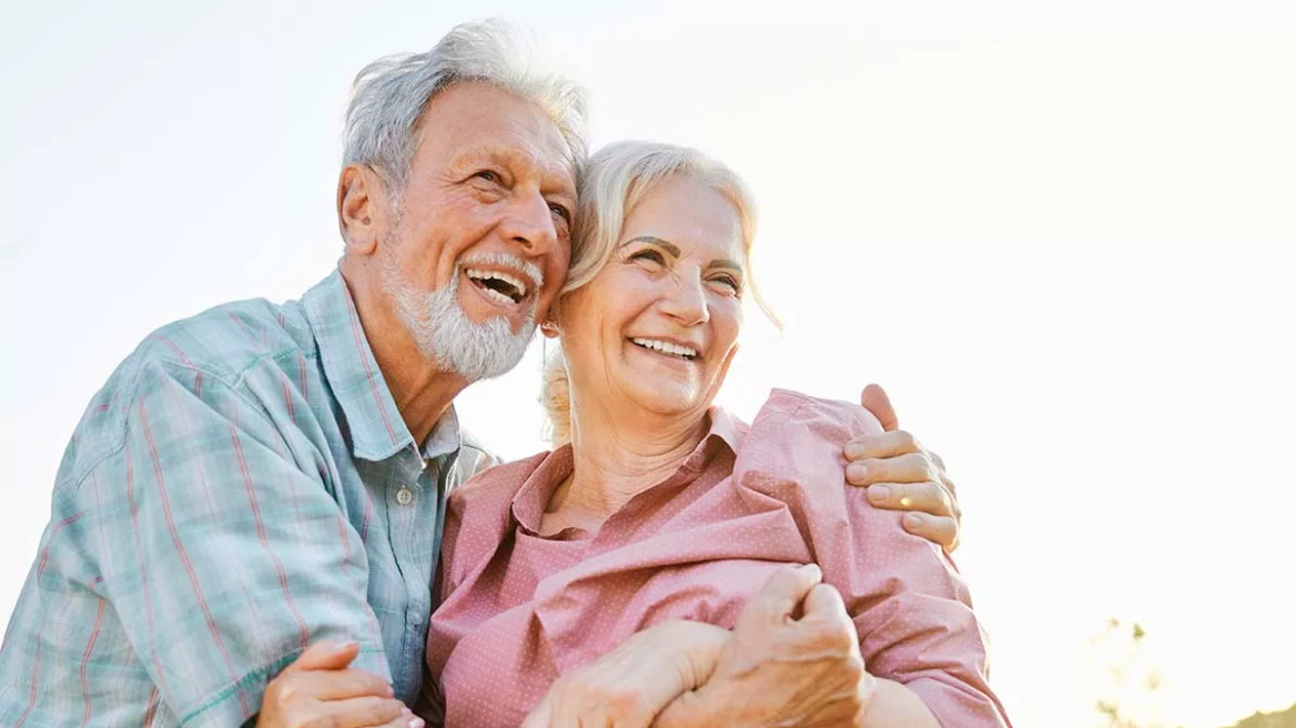 Υγιής γήρανση: Πόσο καλά «στέκονται» οι 65χρονοι Ευρωπαίοι – Τι ισχύει για τους Έλληνες
