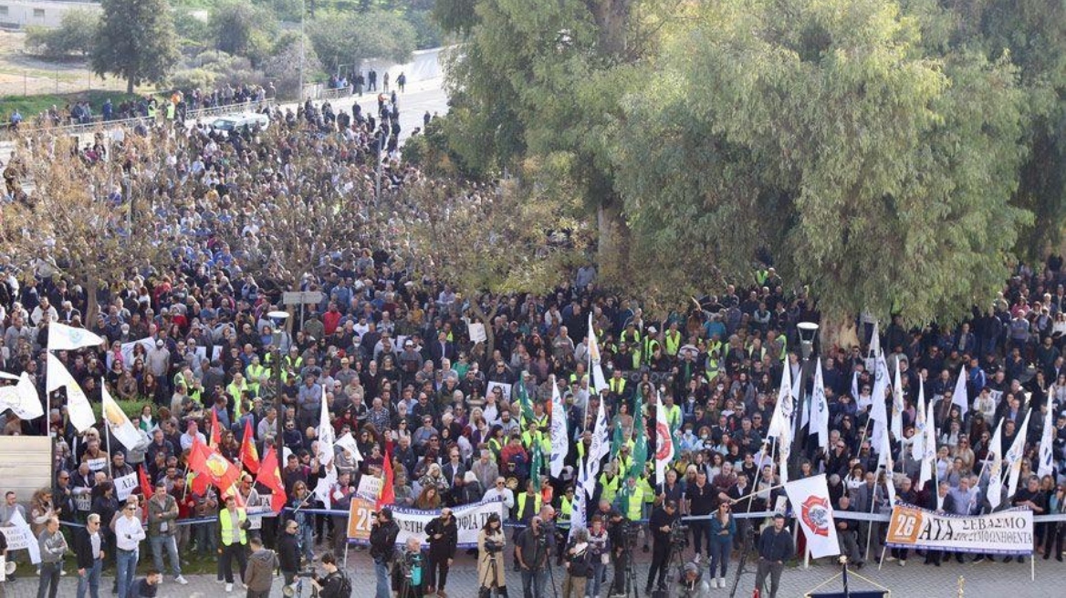 Τρίωρη στάση εργασίας στην Κύπρο για την Αυτόματη Τιμαριθμική Αναπροσαρμογή