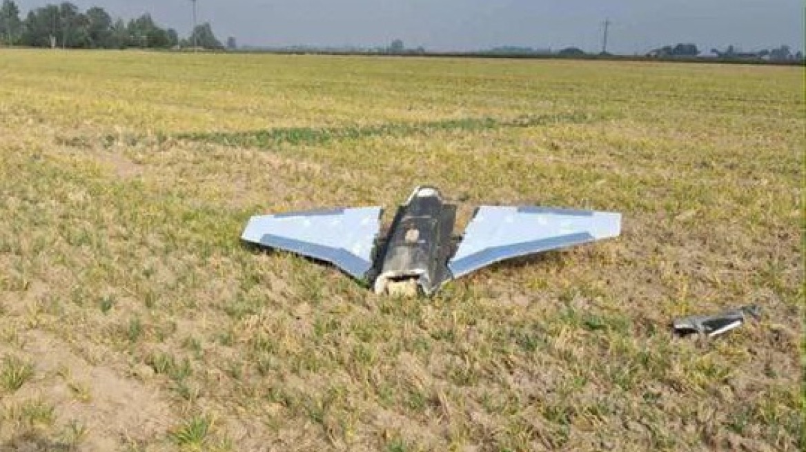 Τα ρωσικά drones που μπήκαν στην Πολωνία ήταν... από ξύλο και αφρό - Κι όμως το ΝΑΤΟ δεν είναι έτοιμο γι' αυτή την απειλή, γράφει το Politico