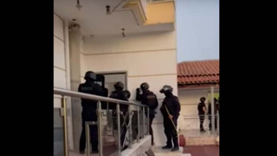 Αστυνομικές επιχειρήσεις για την καταπολέμηση της εγκληματικότητας.