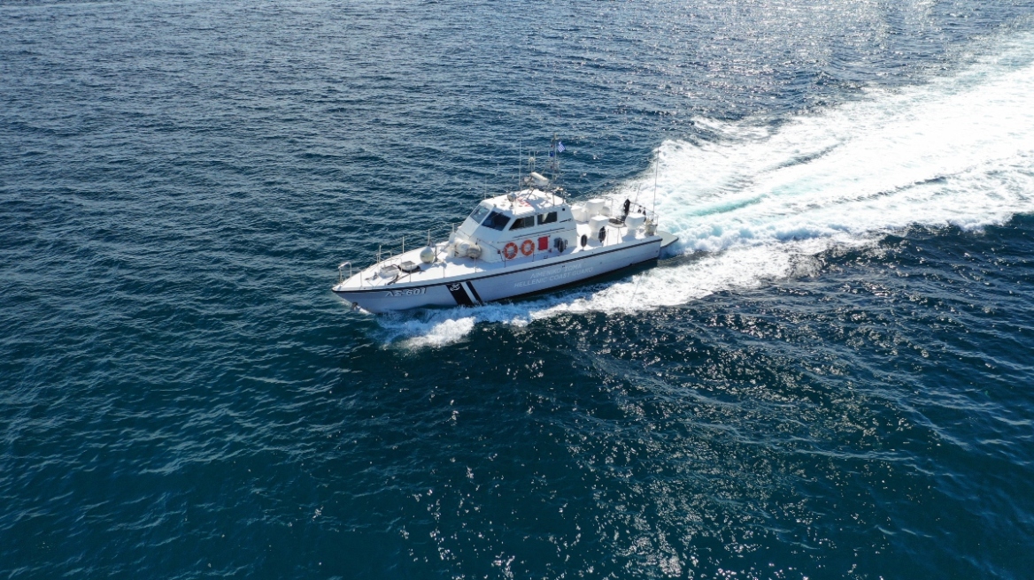 213 μετανάστες διασώθηκαν σε τρία περιστατικά σε Γαύδο και Σάμο