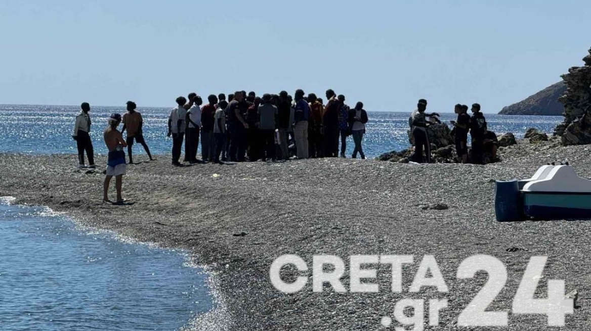 Κρήτη: Συνεχίζουν να φτάνουν οι βάρκες μεταναστών – Έκτακτη σύσκεψη στην Αθήνα 