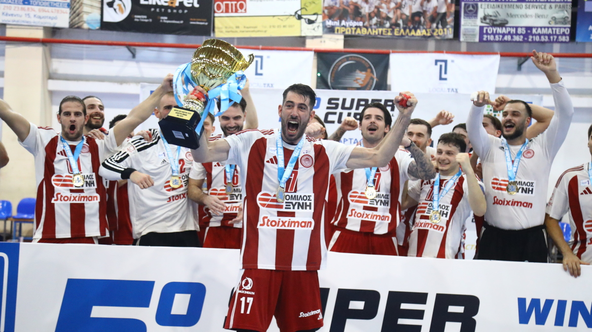 Super Cup χάντμπολ: Στον Ολυμπιακό το πρώτο τρόπαιο της σεζόν, επικράτησε 24-23 της ΑΕΚ - Βίντεο 