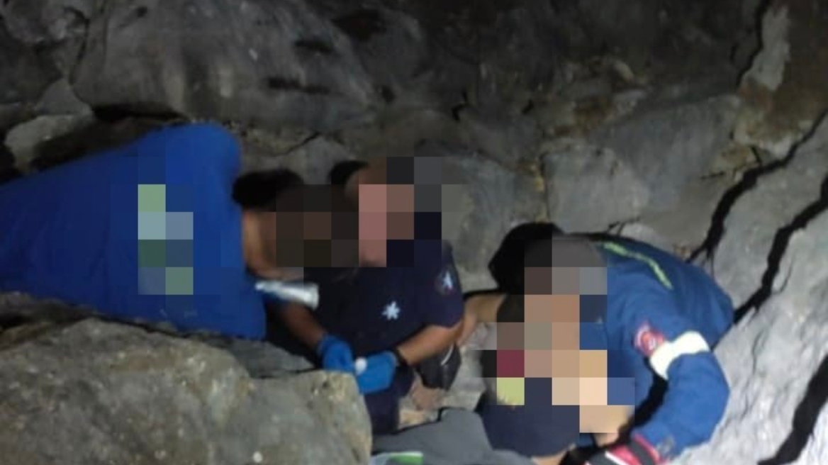 Τραυματίστηκε 14χρονος που είχε εγκλωβιστεί στα λατομεία του Ασβεστοχωρίου Θεσσαλονίκης - Δείτε φωτογραφίες 