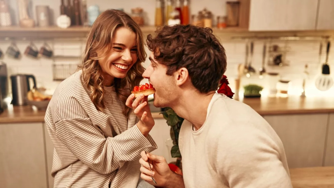 Φλεγμονή: Η μεγάλη απειλή που κρύβεται στο ράφι της κουζίνας – Ποιοι κινδυνεύουν περισσότερο