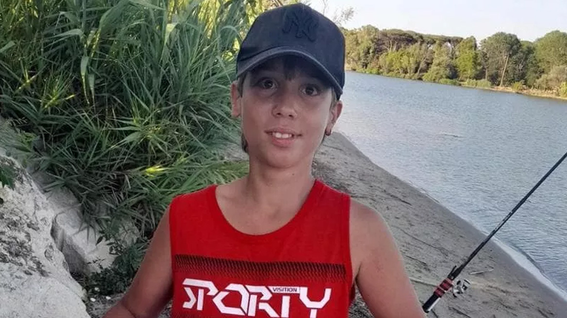 Σε σοκ η Ιταλία μετά την αυτοκτονία 14χρονου: Ήταν θύμα μπούλινγκ και ομοφοβικών επιθέσεων - Το μήνυμα που έστειλε στους συμμαθητές του