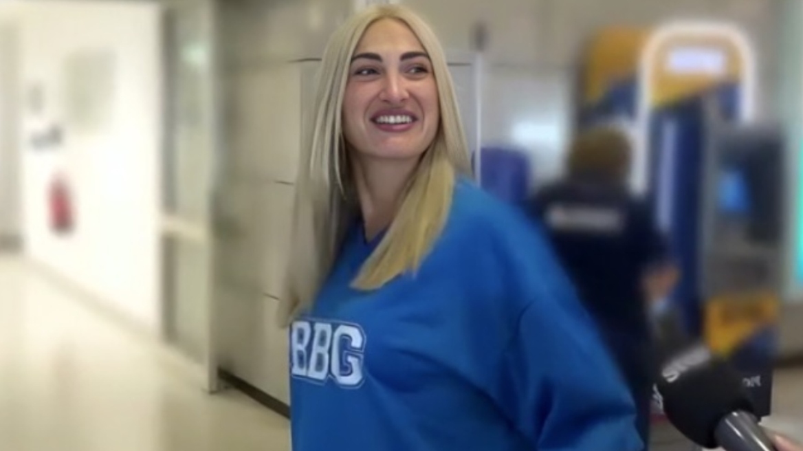 Ιωάννα Τούνη: Η απάντηση για τον άντρα που διασκέδασε στα μπουζούκια - «Ό,τι θέλω να ξέρετε είναι στα social media»