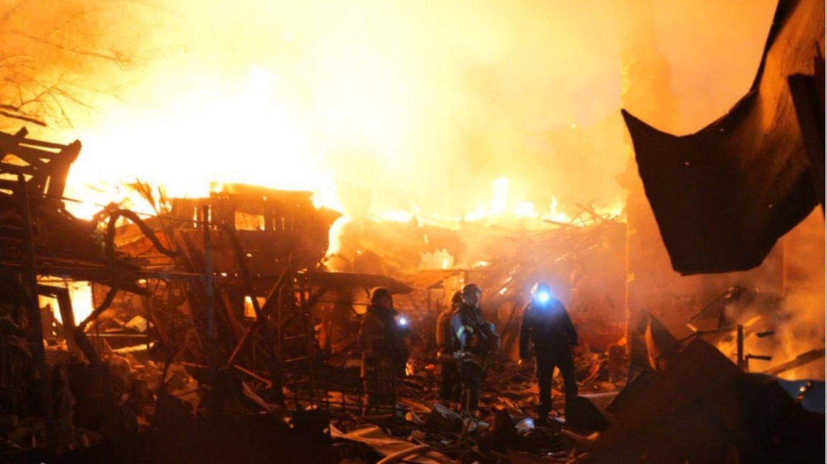 Δυο νεκροί και 9 τραυματίες στη νότια Ουκρανία σε επιδρομές της Ρωσίας 