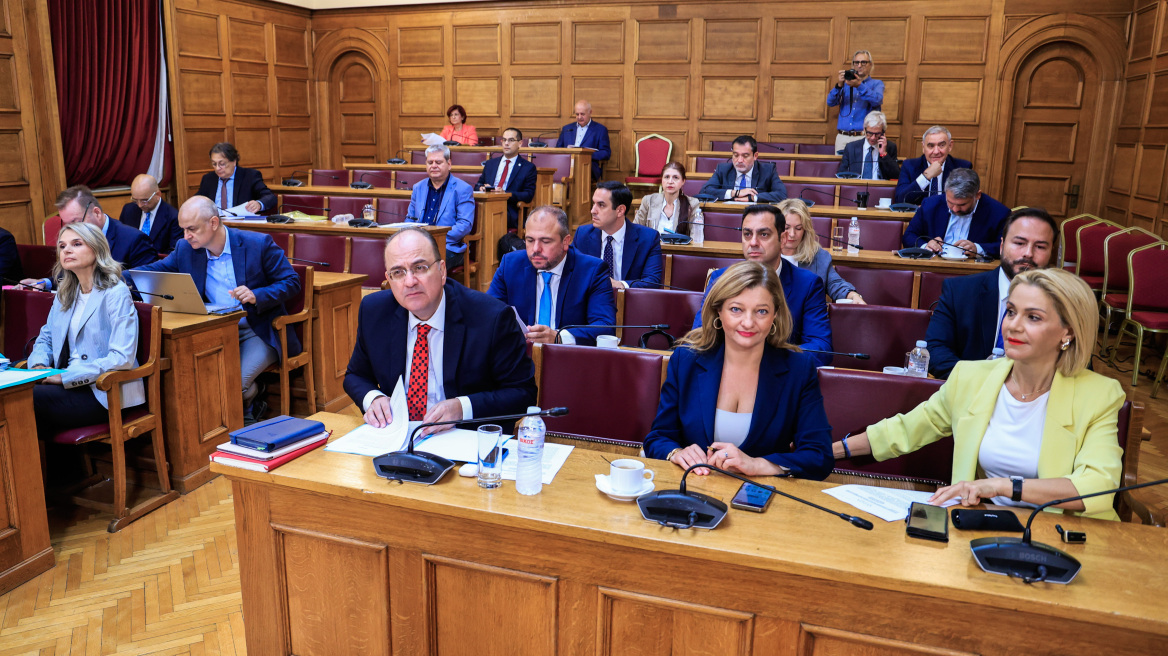 Οι λίστες με τους προτεινόμενους μάρτυρες των κομμάτων για τον ΟΠΕΚΕΠΕ
