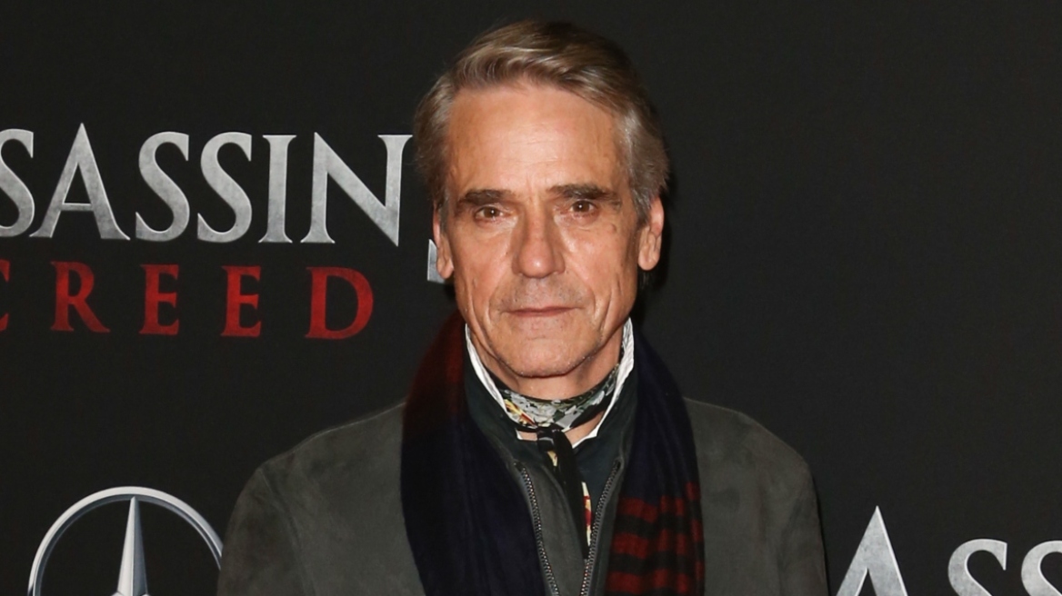 Ο Τζέρεμι Άιρονς δεν σκοπεύει να αποχωρήσει από την υποκριτική: «Οι ηθοποιοί δεν αποσύρονται ποτέ»