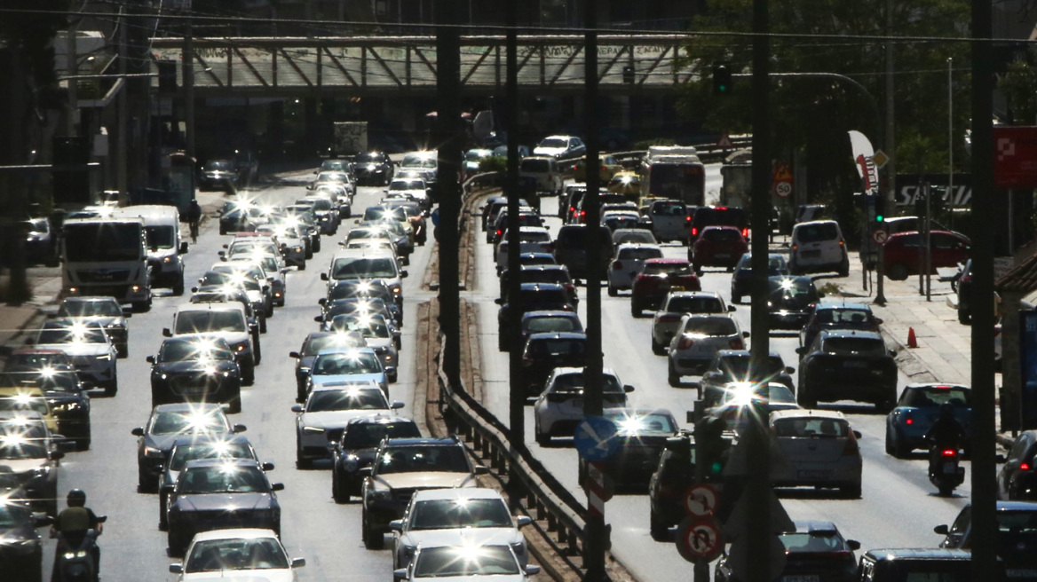 Κίνηση 20/11: Στο κόκκινο ο Κηφισός, πού αλλού σημειώνονται προβλήματα