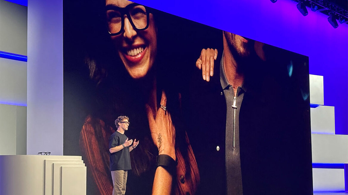 Αντίο κινητό; Στα $799 τα έξυπνα γυαλιά της Meta με οθόνη και τεχνητή νοημοσύνη – Η απάντηση σε Apple και Google