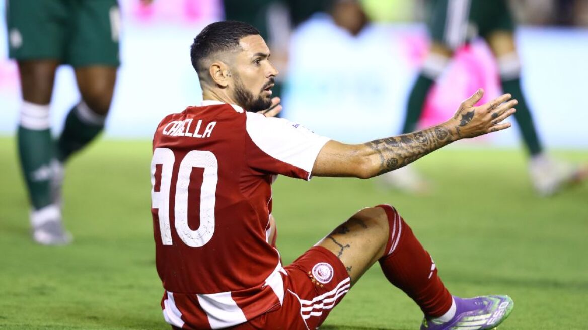 Βίντεο: Η φάση που διαμαρτυρήθηκε ο Ολυμπιακός για πέναλτι στον Καμπελά - Δεν μπορώ να καταλάβω γιατί δεν δόθηκε, είπε ο Γάλλος 