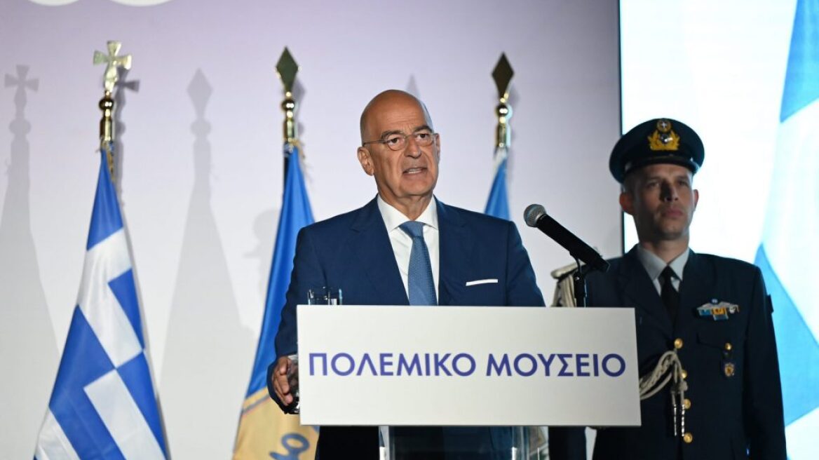 Δένδιας: Το Πολεμικό Μουσείο πρέπει να εξελιχθεί - «Αρχιτεκτονικό έκτρωμα» μέχρι πρότινος το Πεντάγωνο