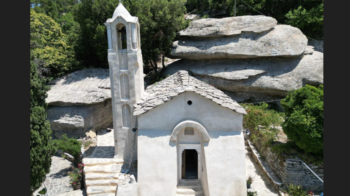  Ικαρία: Αποκαταστάθηκε από το υπουργείο Πολιτισμού η Ιερά Μονή Οσίας Θεοκτίστης