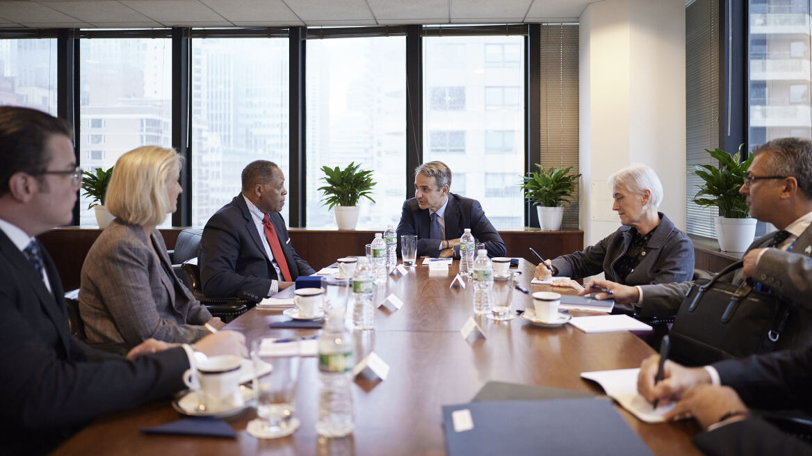 Συνάντηση Μητσοτάκη με τον πρόεδρο της κατασκευάστριας των F-35 και των F-16