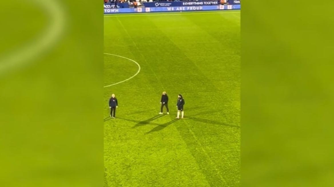 Μάντσεστερ Σίτι: Τα «ιδιαίτερα» του Γκουαρδιόλα στο Νίκο Γκονζάλες - Βίντεο
