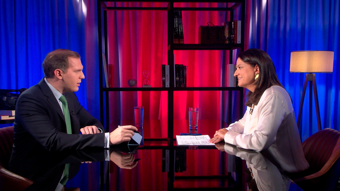 Κεραμέως στο protothema: Τι αλλάζει σε ωράριο, ψηφιακή κάρτα εργασίας, προσλήψεις - Τα επιδόματα και το νέο πρόγραμμα για την απασχόληση μητέρων