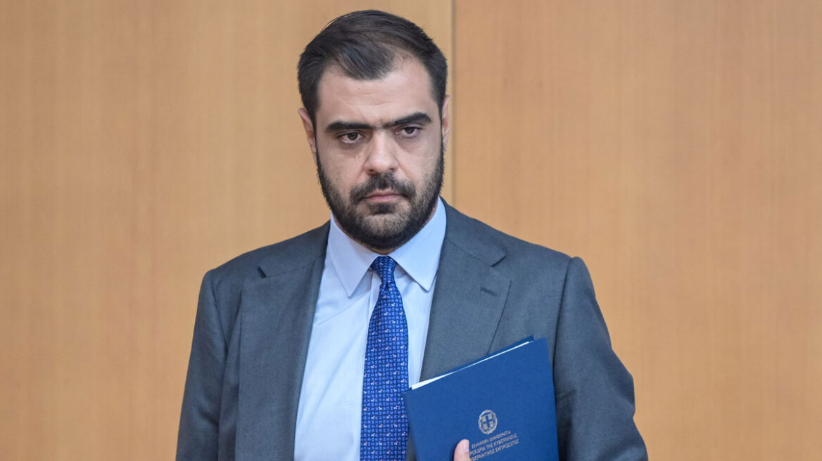 Δικογραφία για 28χρονο που έστειλε απειλητικά μηνύματα στον Παύλο Μαρινάκη