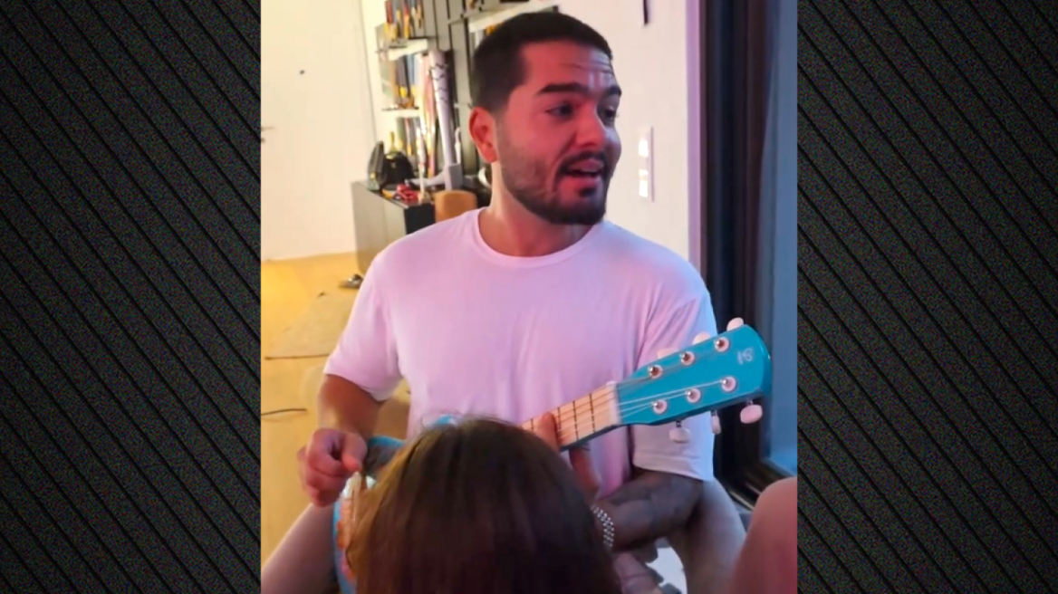 Ο Χρήστος Μάστορας τραγούδησε την «Αστερομάτα» με τις κόρες του Λευτέρη Πετρούνια και της Βασιλικής Μιλλούση - Δείτε βίντεο