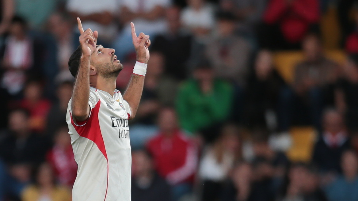 Φοβερός Παυλίδης με 2 γκολ σε 8 λεπτά στο Μπενφίκα - Ζιλ Βιθέντε, δείτε βίντεο 