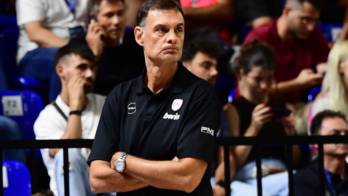 Μπαρτζώκας: «Ευχαριστώ τους προέδρους του Ολυμπιακού που έβαλαν το χέρι στην τσέπη και έφεραν τον Ντιλικίνα» - Βίντεο 