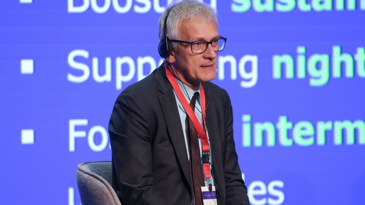 Αλμπέρτο Ματζόλα (CER): Οι ευρωπαϊκές πρωτεύουσες θα συνδεθούν με τρένα υψηλής ταχύτητας – Γιατί η Ελλάδα δεν πρέπει να μείνει εκτός