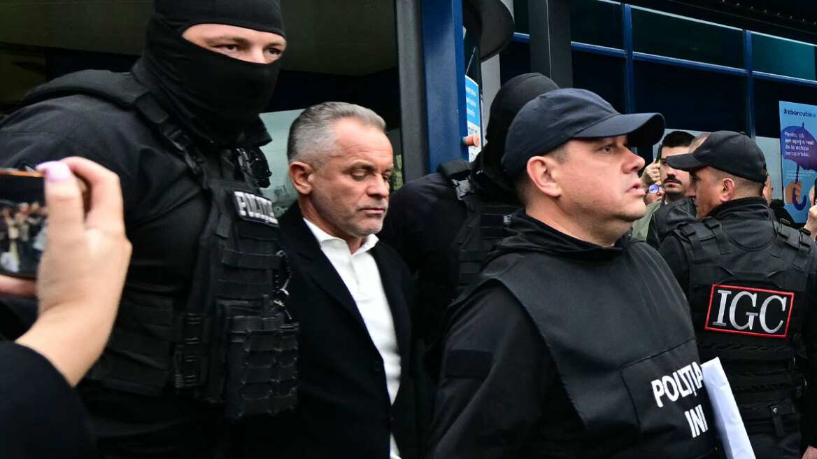 Τρεις μέρες πριν τις εκλογές στη Μολδαβία, εκδόθηκε από την Αθήνα στο Κισινάου ο Βλαντιμίρ Πλαχότνιουκ