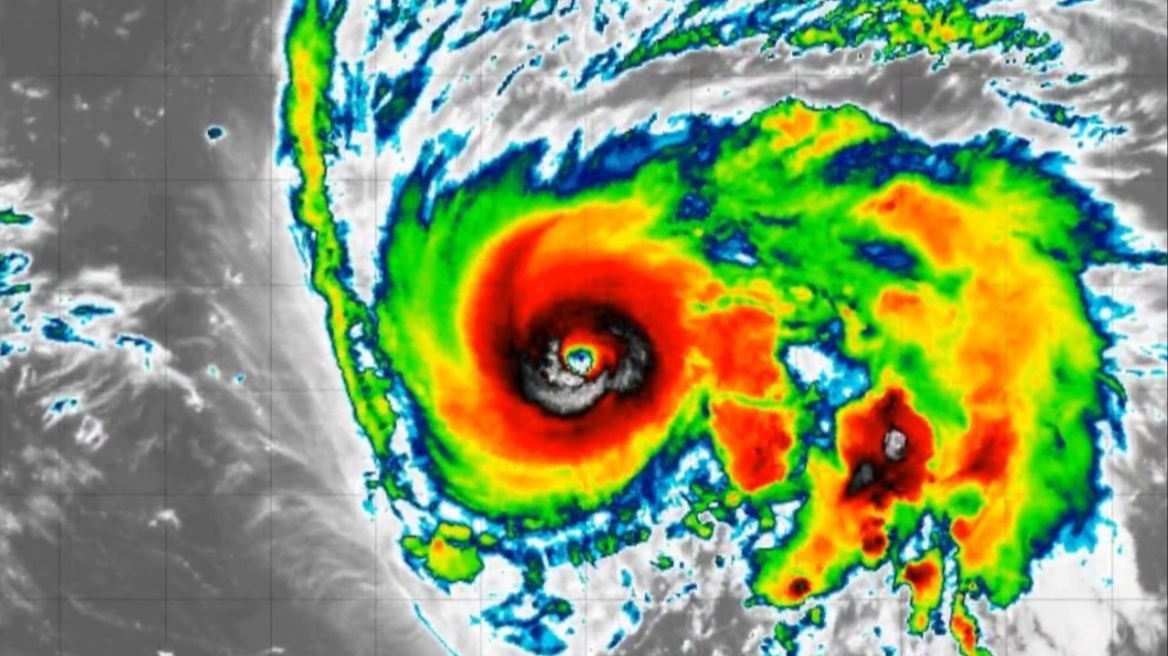 Ενισχύεται ο κυκλώνας Ουμπέρτο στον κεντρικό Ατλαντικό Ωκεανό - Ποια νησιά θα επηρεαστούν τις επόμενες ώρες 