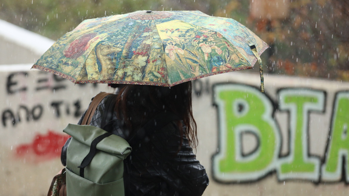 Έρχεται διήμερη κακοκαιρία με καταιγίδες και πτώση της θερμοκρασίας - Πότε θα βρέξει στην Αττική, οι περιοχές που θα επηρεαστούν