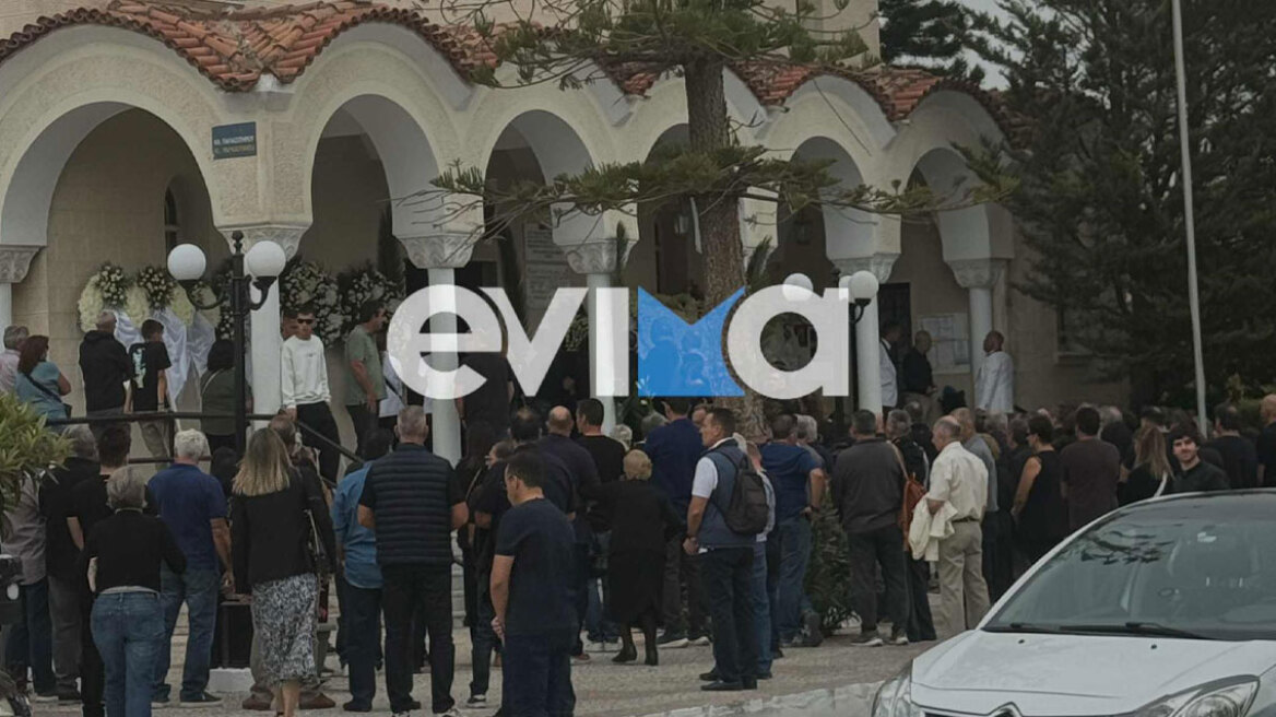 Βαθιά οδύνη στην κηδεία του 20χρονου ναυτικού που σκότωθηκε στο Blue Star Chios  