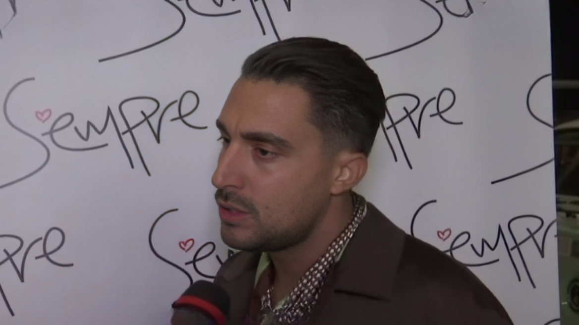 Σάκης Κατσούλης για τη διάγνωσή του με αιφνίδια βαρηκοΐα: Δεν είμαι εντελώς καλά, αλλά το διαχειρίζομαι