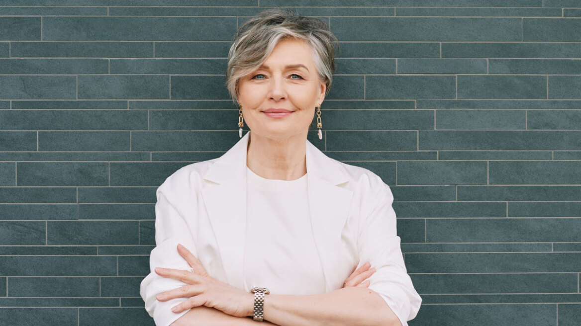 Ποιες είναι οι δύο φάσεις στη ζωή μας που γερνάμε ραγδαία - Ο ρόλος των μορίων