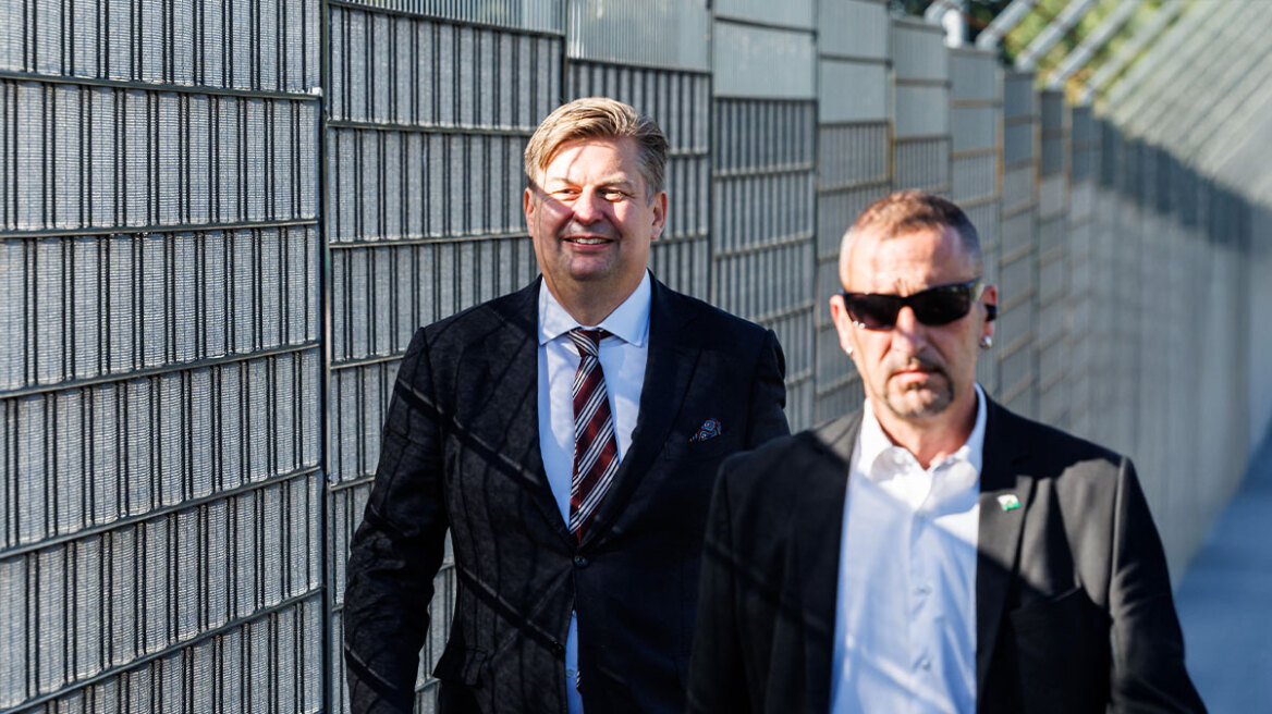 Πρώην συνεργάτης βουλευτή της AfD καταδικάστηκε για κατασκοπεία υπέρ της Κίνας 