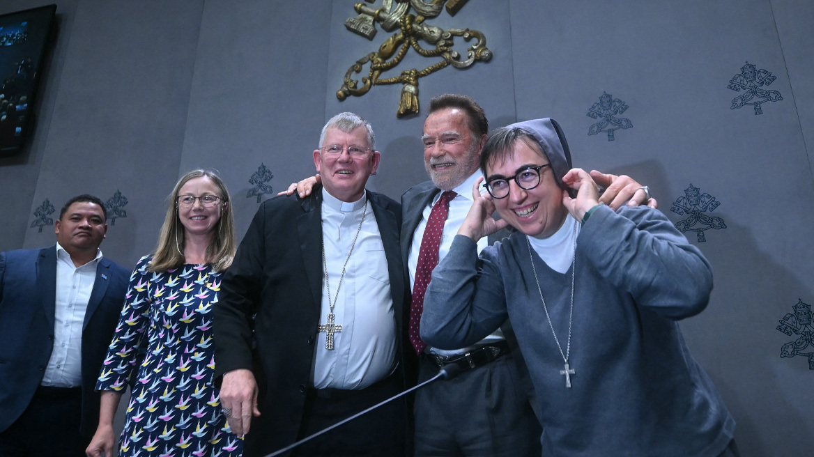 Κάθε καθολικός μπορεί να γίνει σταυροφόρος του περιβάλλοντος, να εξολοθρεύσουμε τη ρύπανση, είπε ο Σβαρτσενέγκερ στο Βατικανό