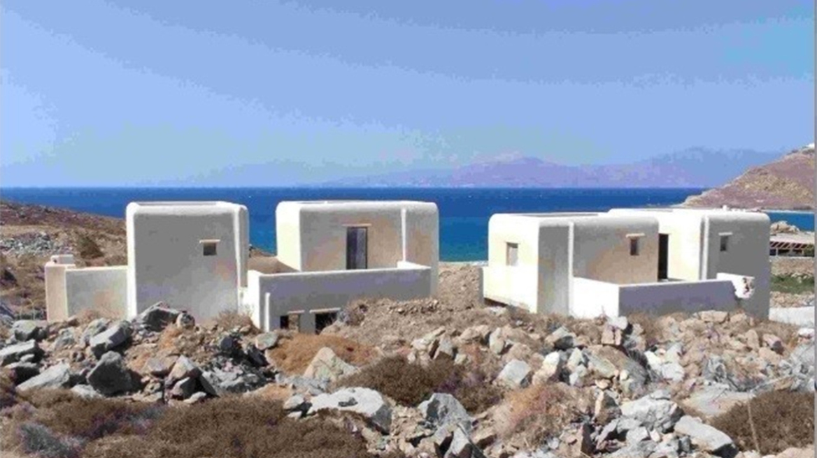 Μύκονος: Προς νέο πλειστηριασμό οι βίλες της οικογένειας Μαλαματίνα