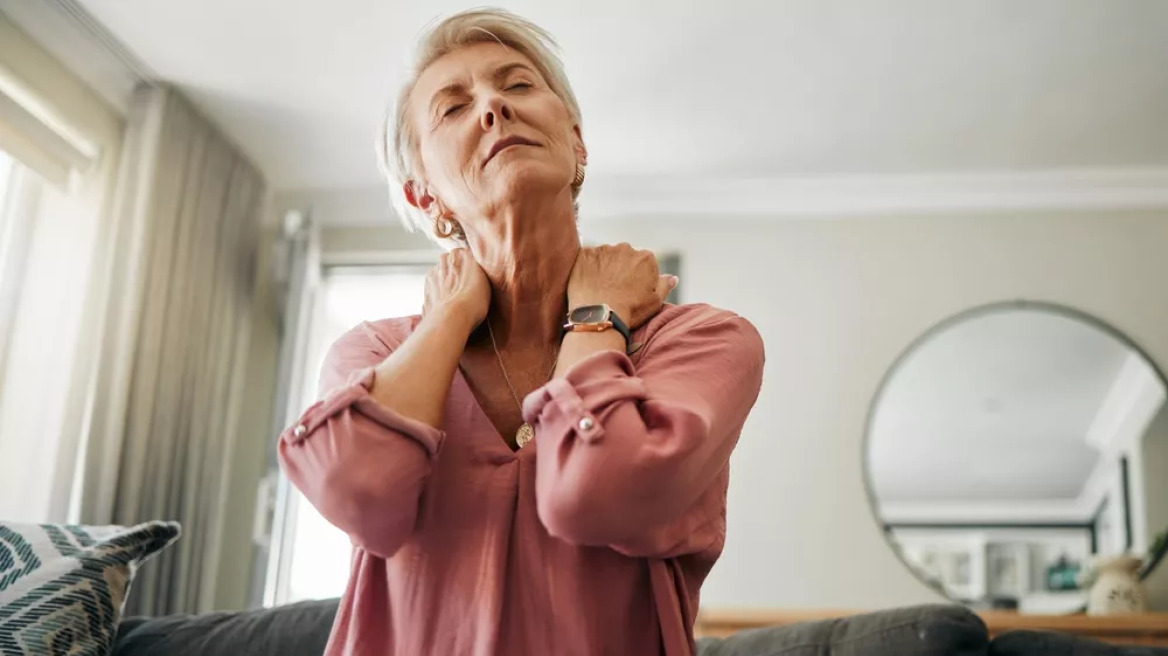 Ρευματοειδής αρθρίτιδα: Νέα μελέτη αναδεικνύει 4 πρώιμα «καμπανάκια» της νόσου
