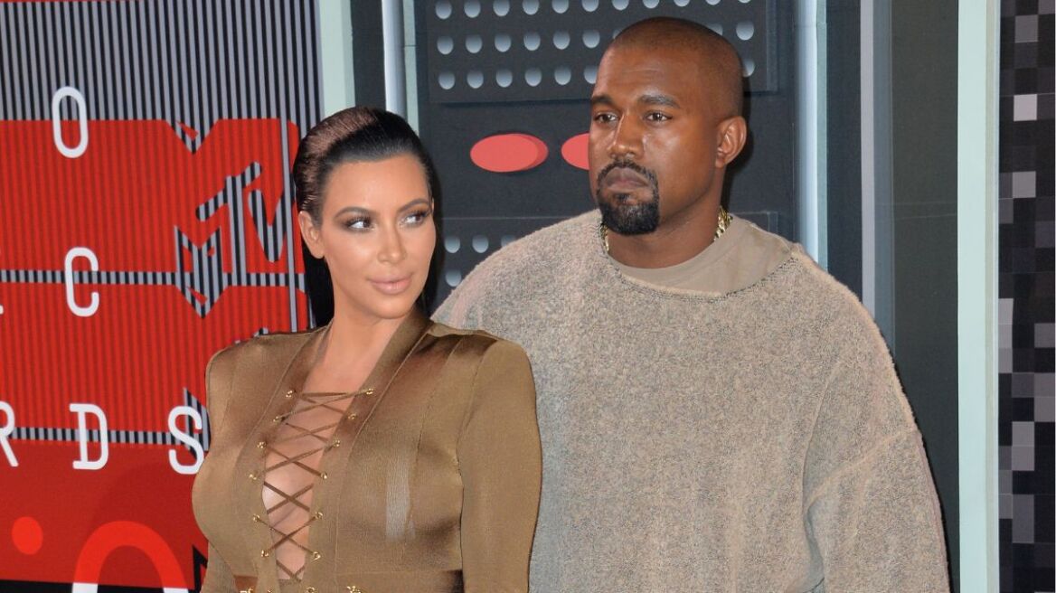 Η Κιμ Καρντάσιαν υποστηρίζει πως κάποιος είχε βάλει πληρωμένο δολοφόνο να τη σκοτώσει - Τι έγραφε ο Κάνιε Γουέστ πριν τρία χρόνια